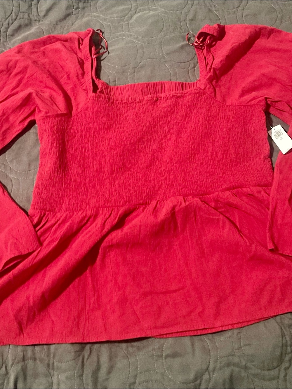 Women’s Square-Neck Smocked crepe Long Sleeve Top